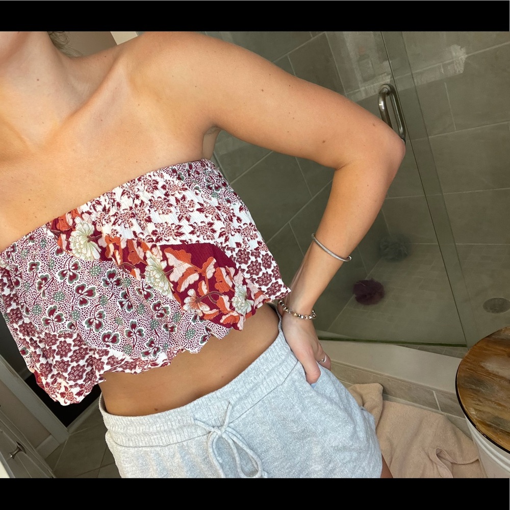 Blue Life Small Multicolored Patterned Cropped Top